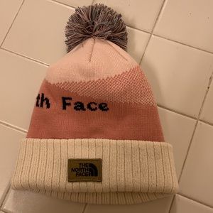 NWOT - NORTH FACE HAT
